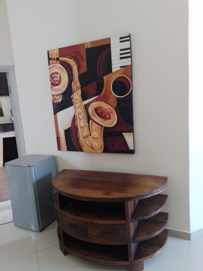 Marinos Place Legian  Luaran gambar