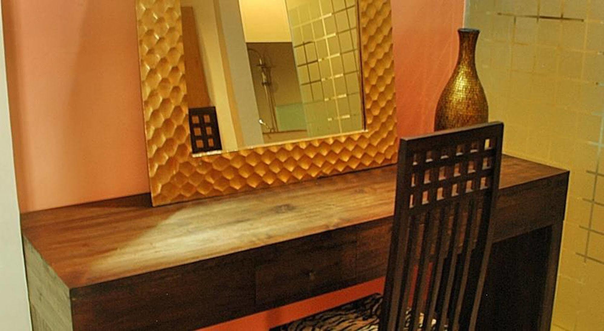 Marinos Place Legian  Luaran gambar