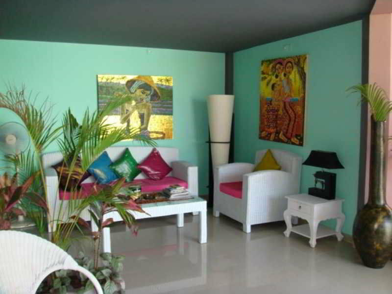 Marinos Place Legian  Luaran gambar